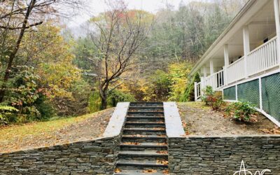 Litchfield, CT | Retaining Wall Builder | Natural Stone Walls