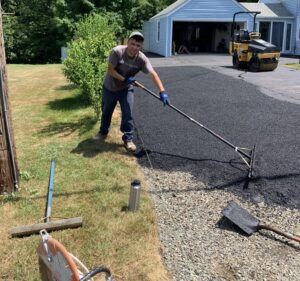 Arnold's Masonry and Construction Paving Services in Waterbury, CT