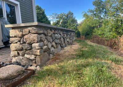 Stone Retaining Wall Builders in Connecticut by Arnold's Masonry and Construction