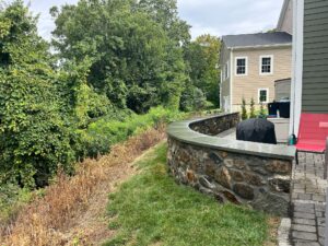 Stone Retaining Wall Builders in Connecticut by Arnold's Masonry and Construction